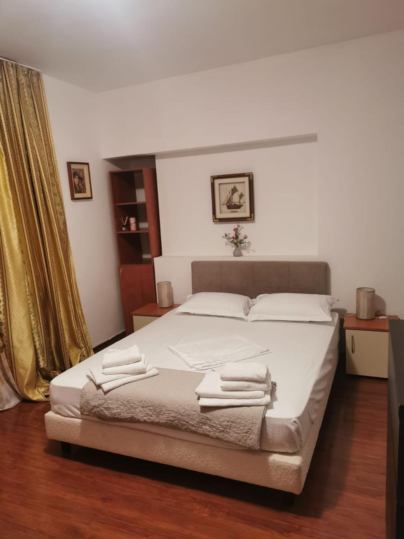 Old Center Apartament Βουκουρέστι Εξωτερικό φωτογραφία